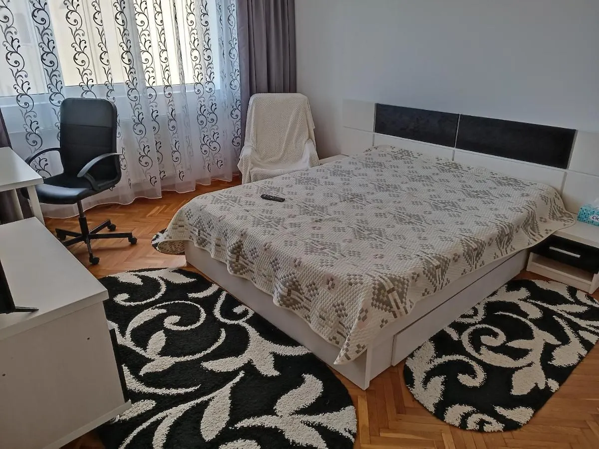 דירות בוקרשט Apartament Berceni